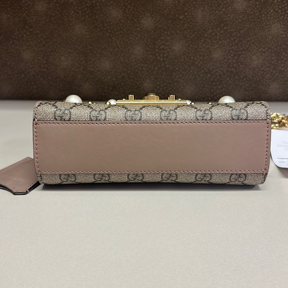 🔥🔥🔥Authentic Gucci Studded Pearl Padlock Small GG Shoulder Bag - Picture 7 of 15
